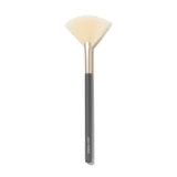 jane iredale - Fan Brush - Mehrzweckpinsel - jane iredale Mineral Make-up - ZEITWUNDER Onlineshop - Kosmetik online kaufen