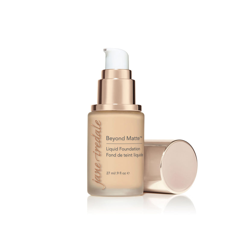 jane iredale - Beyond Matte Liquid Foundation - M6 - Flüssige Foundation - jane iredale Mineral Make-up - ZEITWUNDER Onlineshop - Kosmetik online kaufen