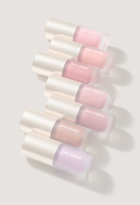 Liquid Blush Produkte von oben Fotografiert in allen Farbtönen.