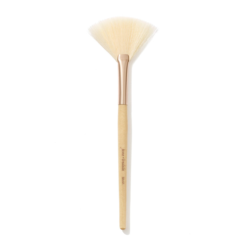 jane iredale - White Fan Brush - Mehrzweckpinsel - jane iredale Mineral Make-up - ZEITWUNDER Onlineshop - Kosmetik online kaufen