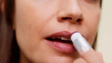 jane iredale - Lip Drink - Tease (Auslaufartikel) - Lippenpflege - jane iredale Mineral Make-up - ZEITWUNDER Onlineshop - Kosmetik online kaufen